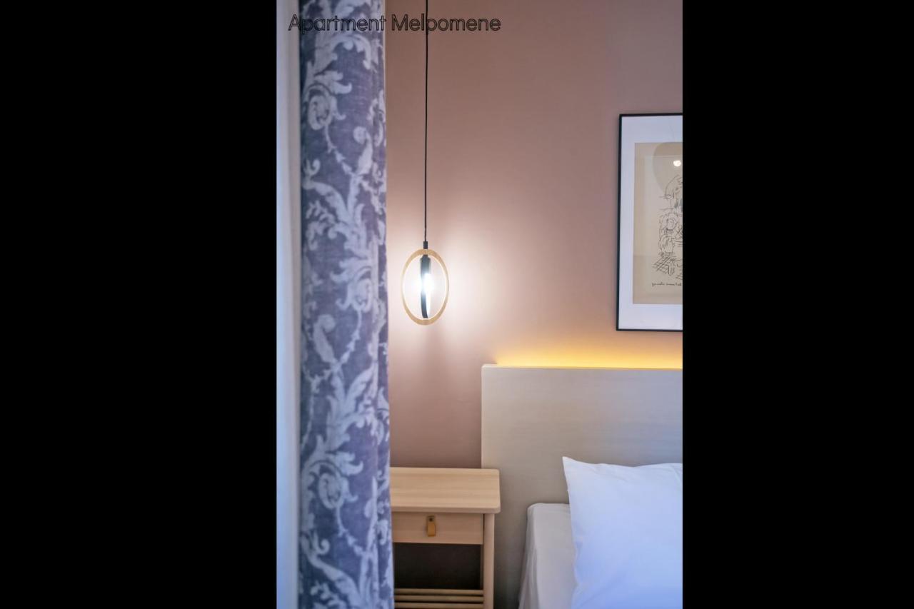 Polymnia & Melpomene By Heloni Apartment
