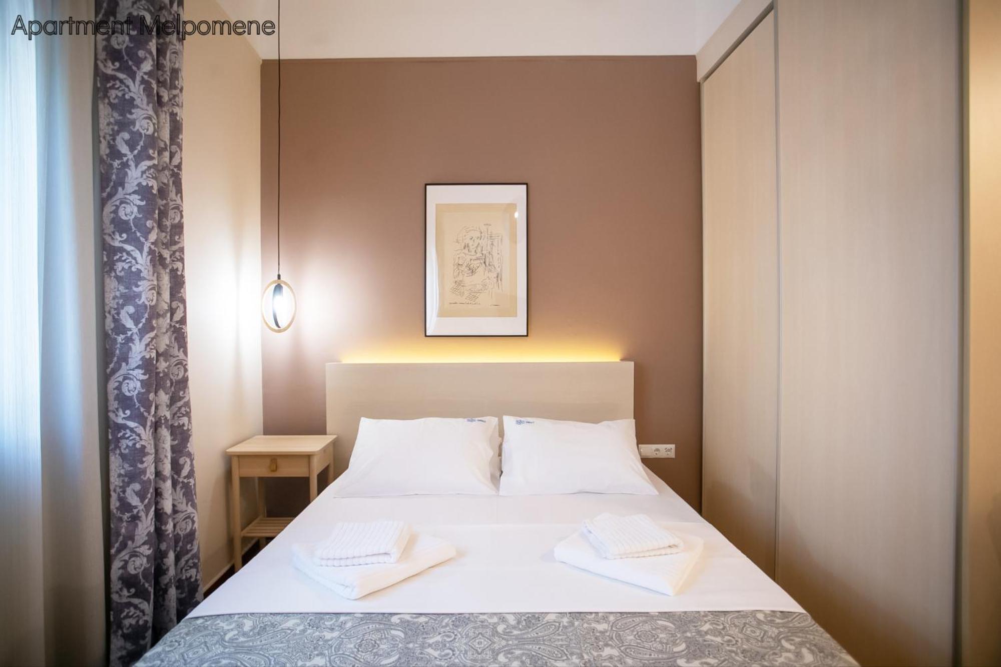 Polymnia & Melpomene By Heloni Apartment